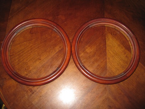 Vintage round wooden - 2, picture